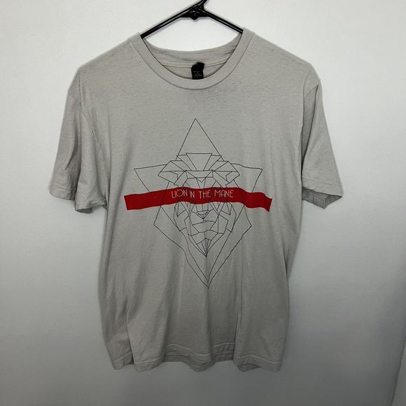 Lion In The Mane Band T Shirt Large Brooklyn New York Light Grey Very Good Cond - Picture 1 of 6